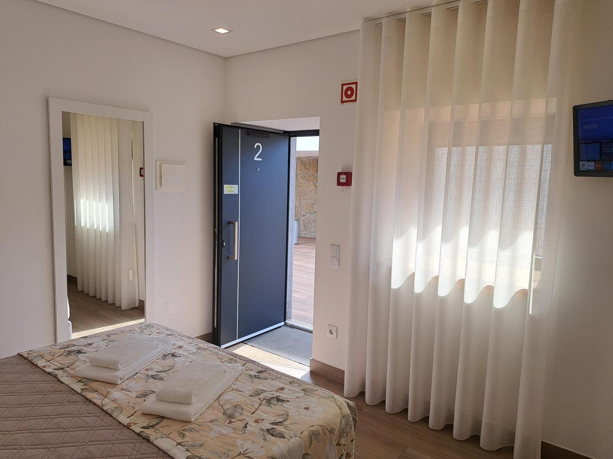 Agrafonte Guest House Pacos de Ferreira Exterior photo