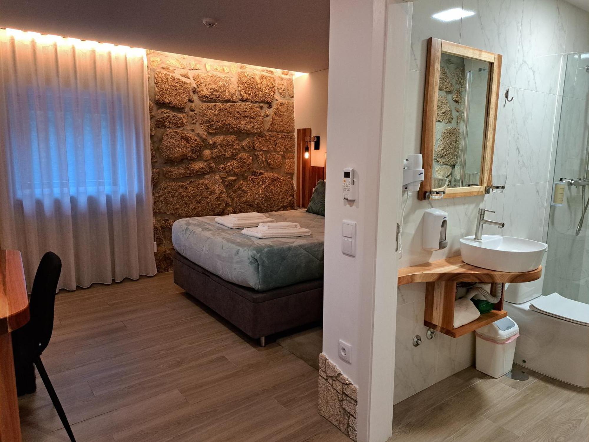 Agrafonte Guest House Pacos de Ferreira Exterior photo