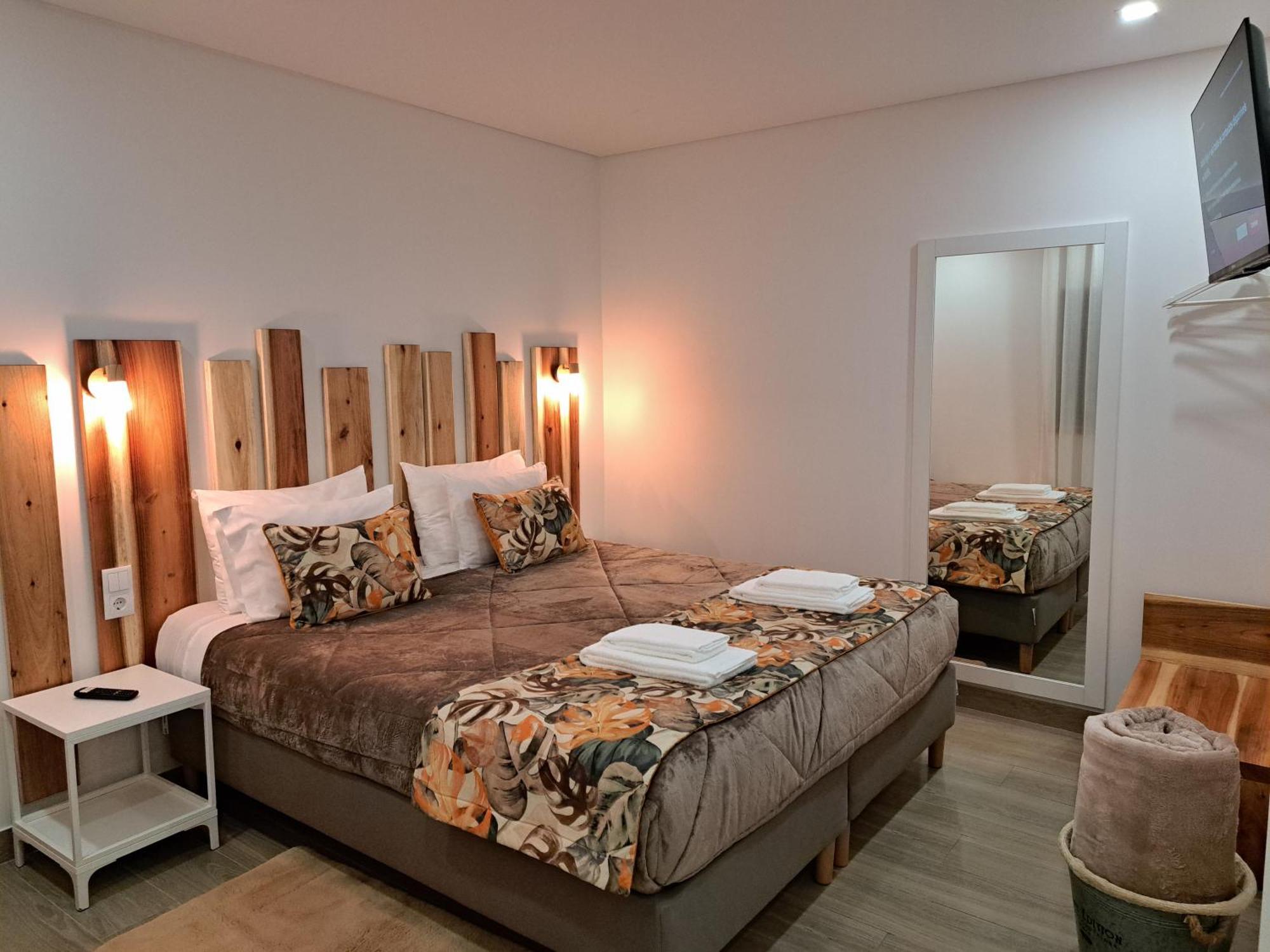 Agrafonte Guest House Pacos de Ferreira Exterior photo